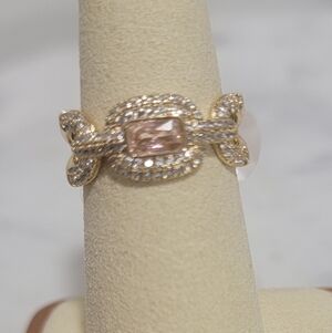 Bomb Party Rose Quartz Cubic Zirconia Ring